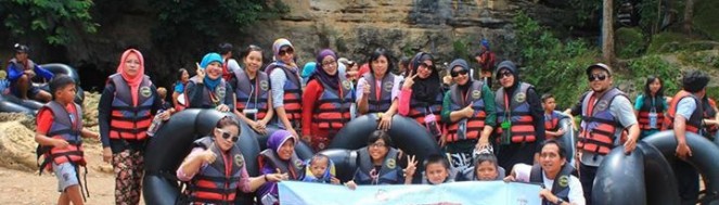 Rombongan Wisata Dharma Wanita Dinas PU Kendari